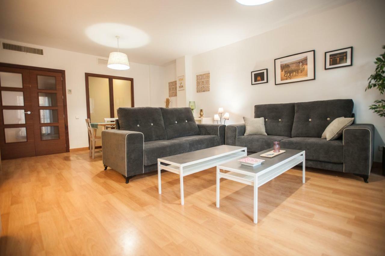 Luxury Maestranza Donkey Apartman Sevilla Kültér fotó